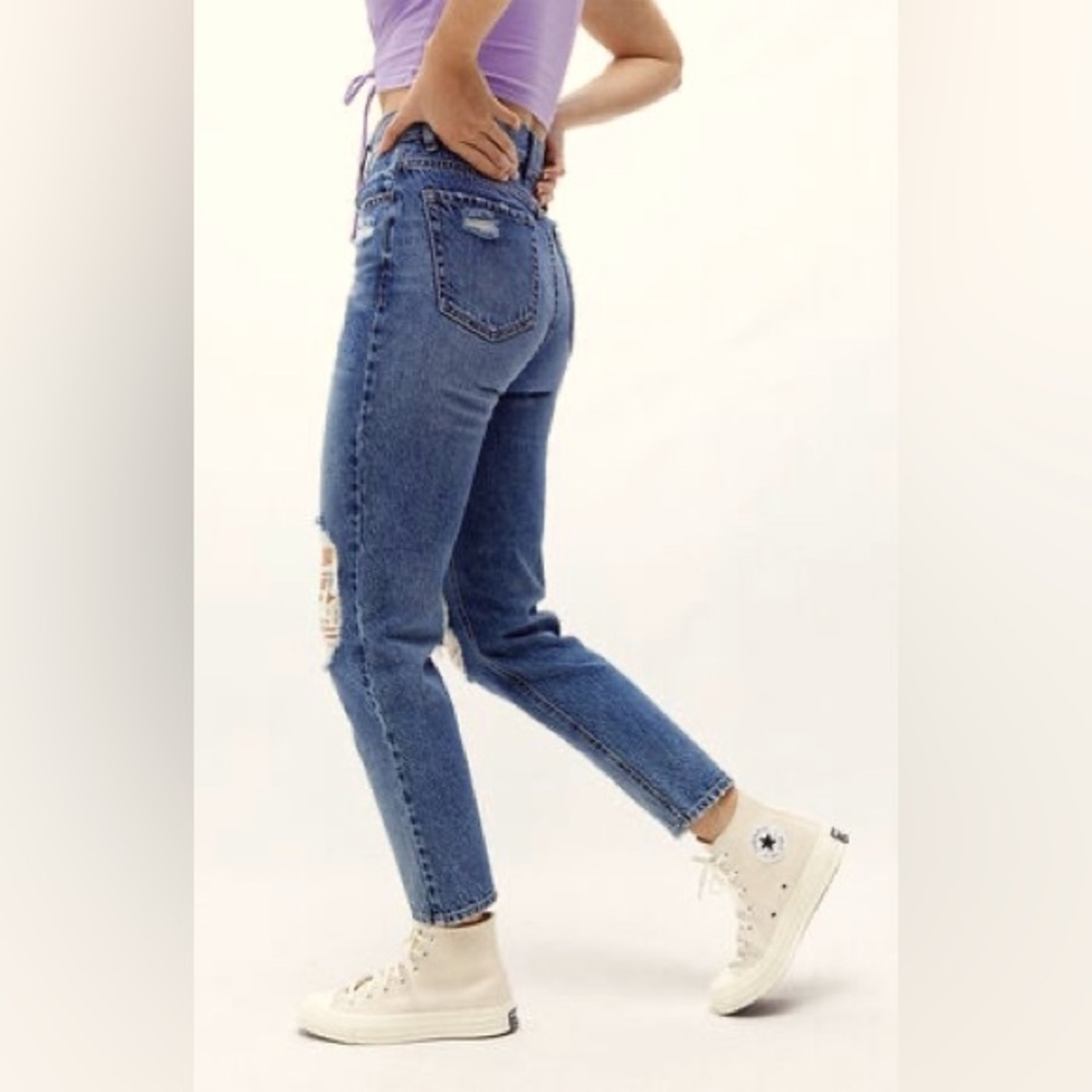 JustFab Ultra High Rise Distressed Straight Leg Dark Blue Mom Jeans